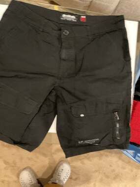 Ecko Unltd. Men's Black Multi-Pocket Cargo Utility Shorts